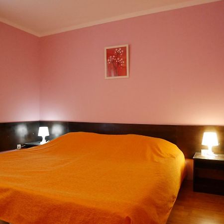 Guest House Yanina Varna Dış mekan fotoğraf