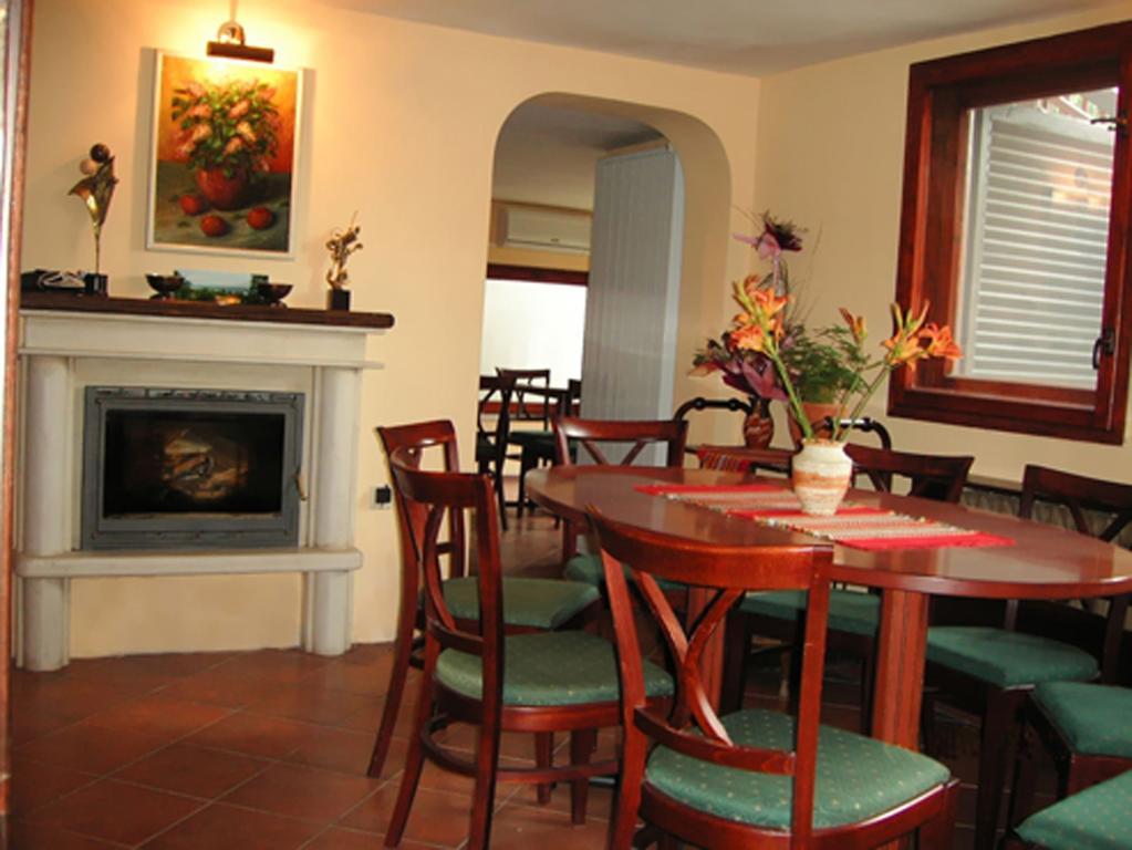 Guest House Yanina Varna Dış mekan fotoğraf