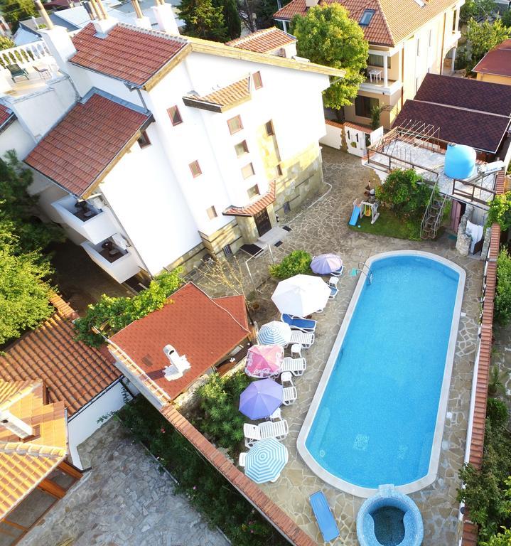 Guest House Yanina Varna Dış mekan fotoğraf